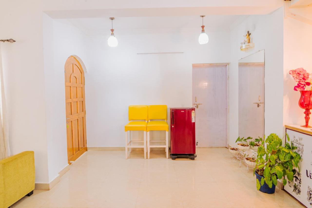 White House In Goa, Truly Amazing Experience Bed & Breakfast Saligao Bagian luar foto